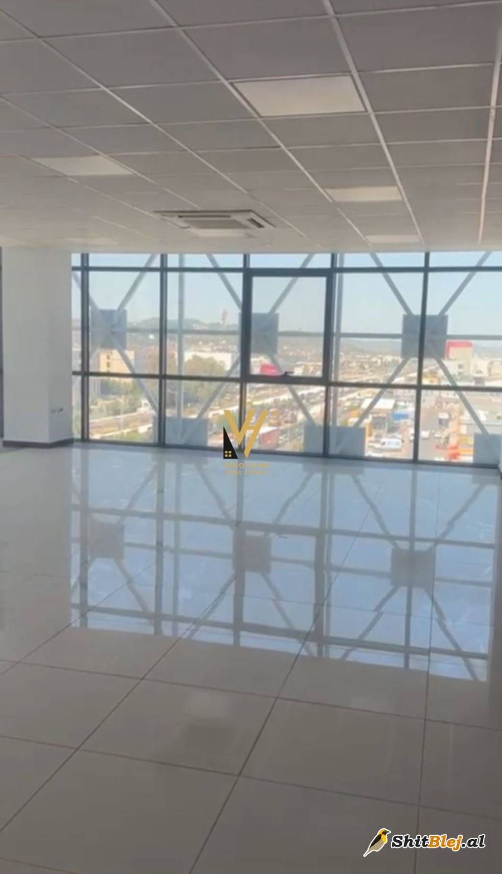  ZYRE TE PAJTONI CENTER 1.000 EURO
