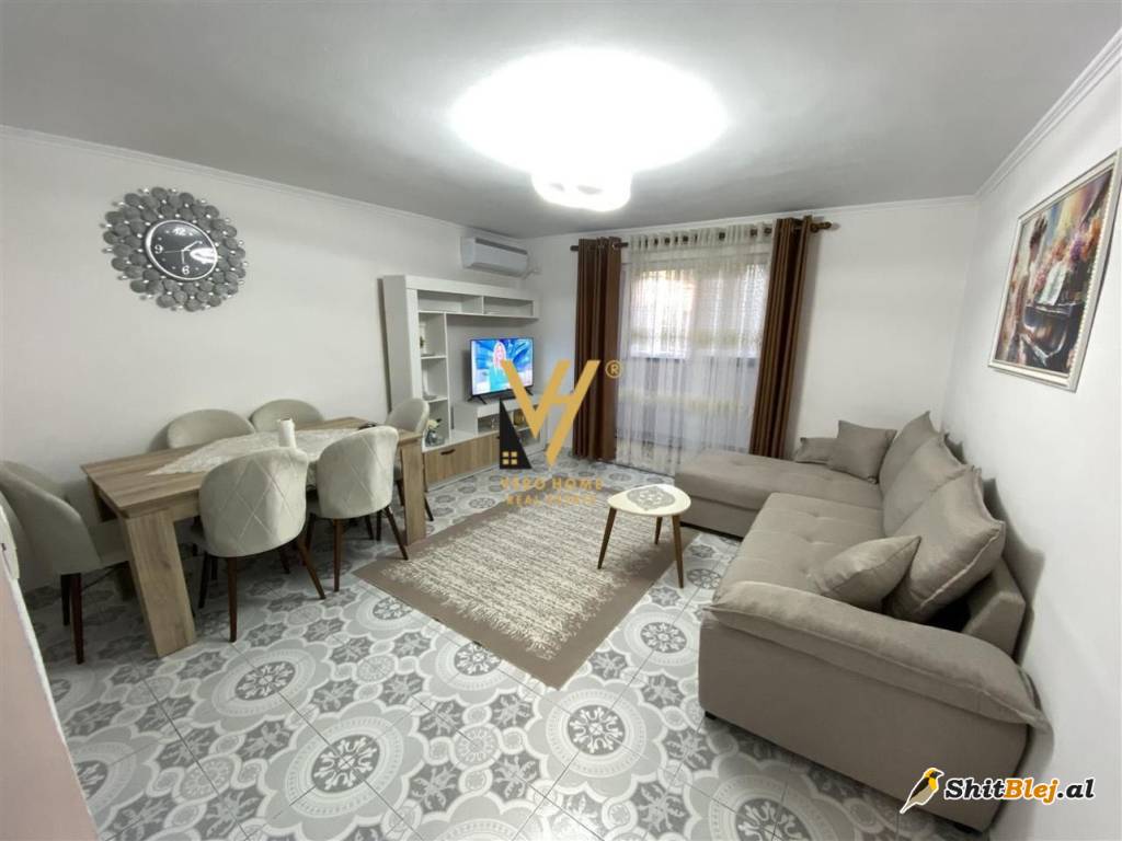 2+1 ME QERA TE FERIT XHAJKO 600 EURO