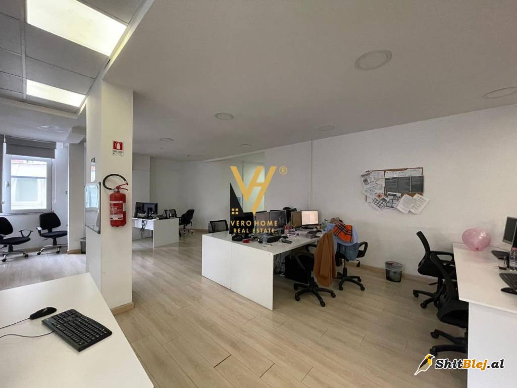 ZYRE NE BLLOK 4.000 EURO
