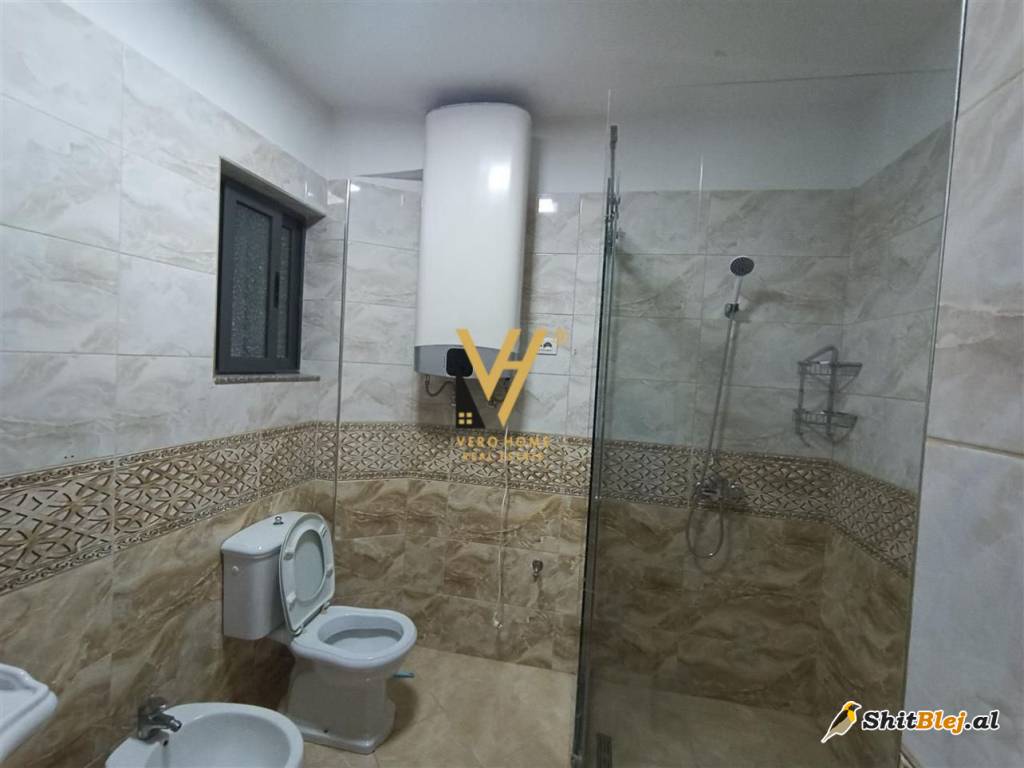 3+1+2+BLK ME QERA NE KINOSTUDIO 500