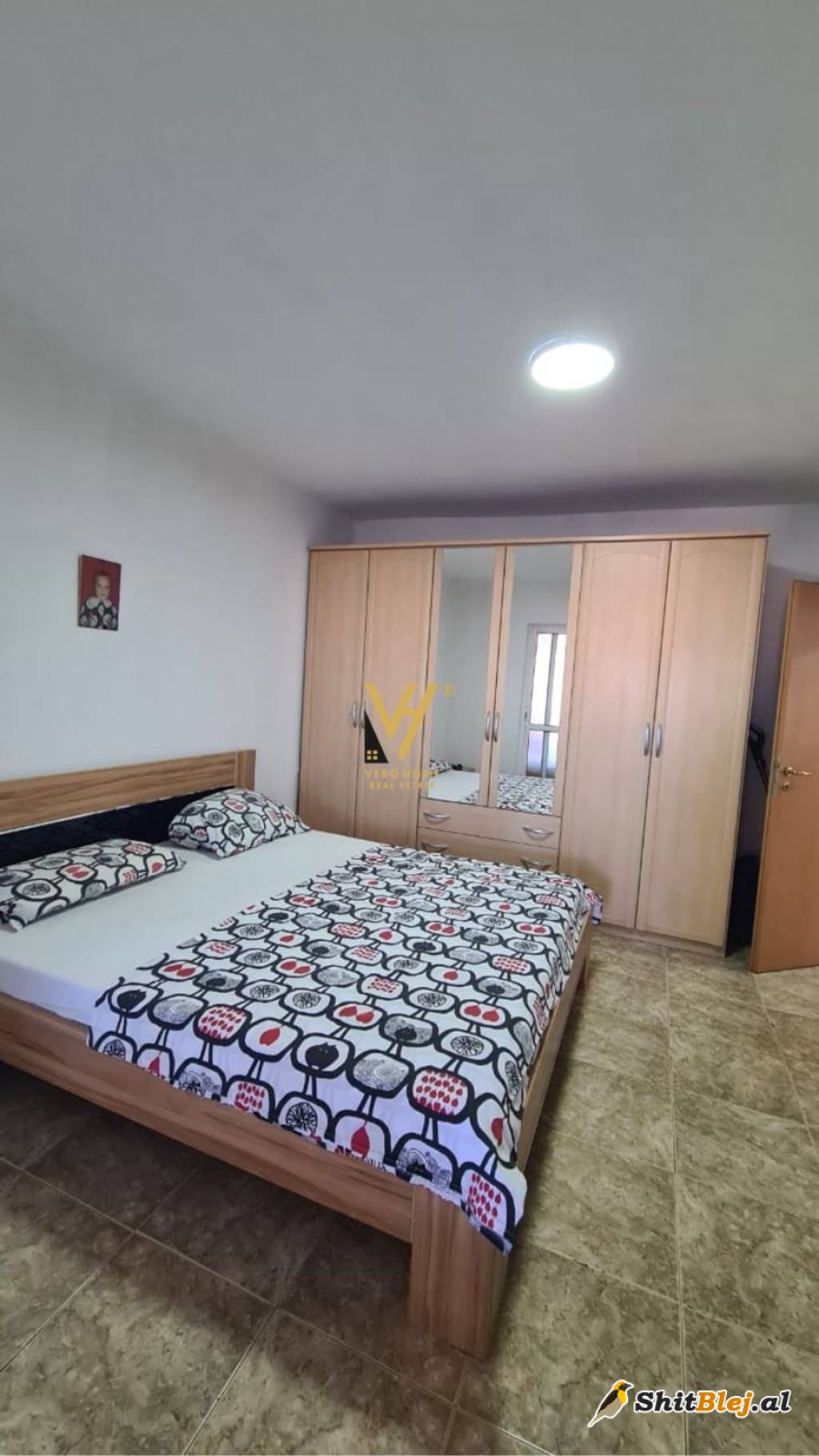 APARTAMENT 3+1+2 TE BRRYLI 14.000.000 LE