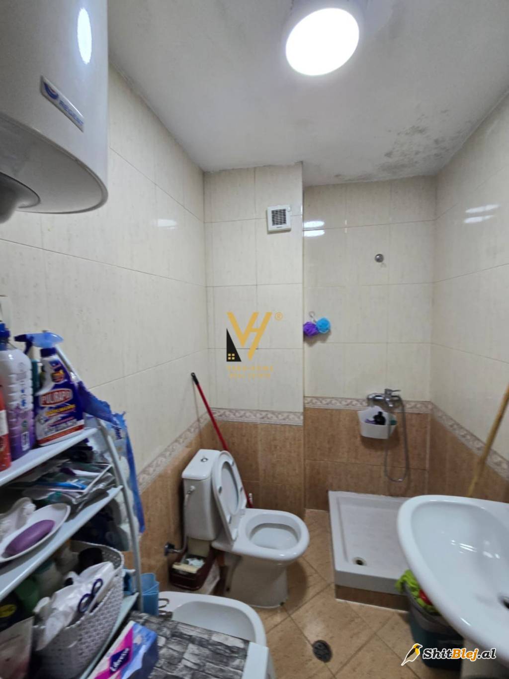 2+1+BLK TE KOMUNA E PARISIT 235.000 EURO