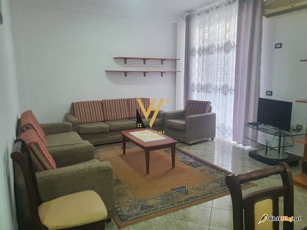  3+1 PRANE KRISTAL CENTER 670 EURO