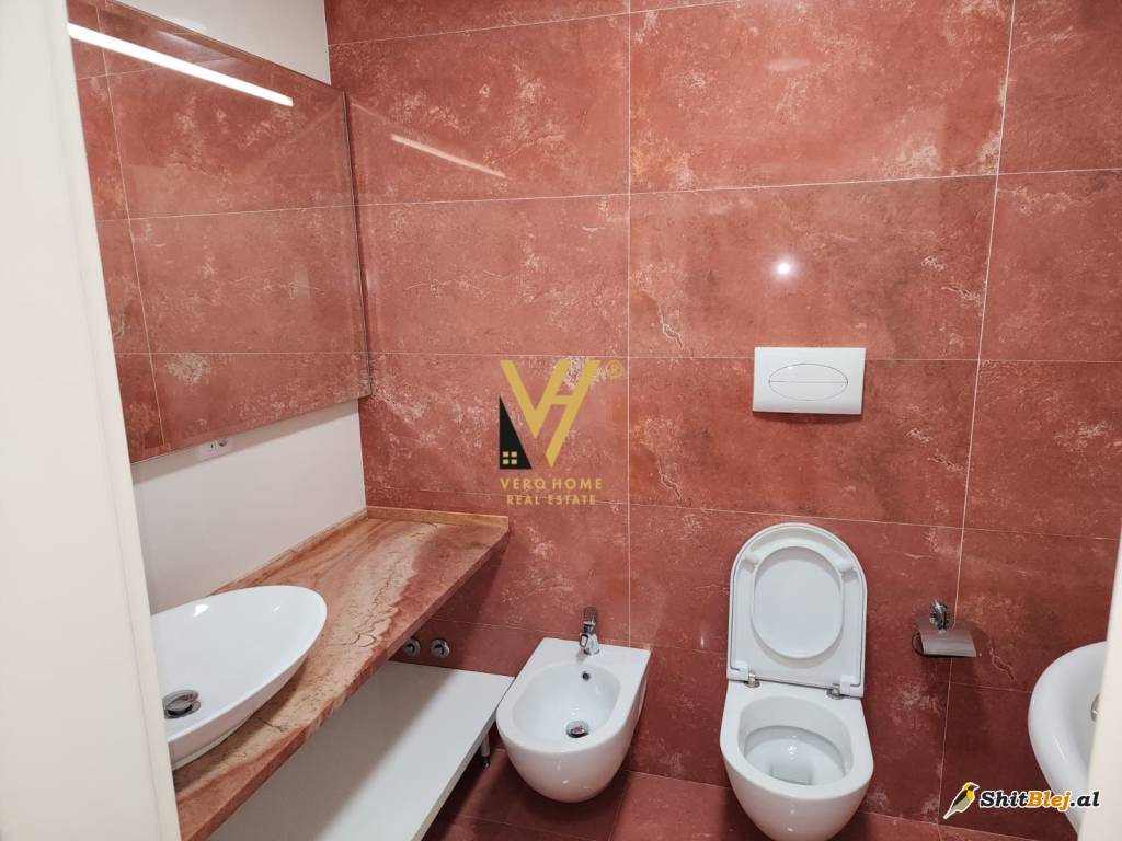  VILE DY KATE NE MJULL BATHORE 2.000 EUR