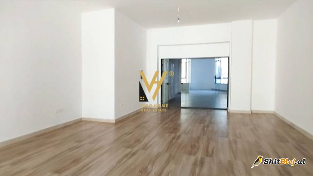 ZYRE 70M2 TE RRUGA MINE PEZA 1.300 EURO