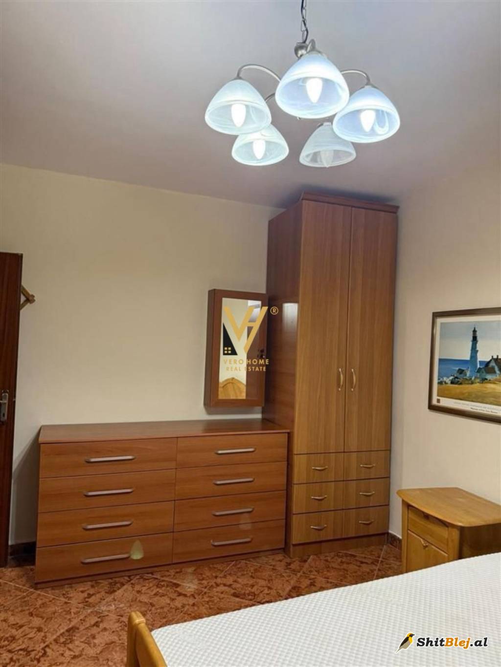 2+1 ME QERA TE ALI DEMI 600 EURO