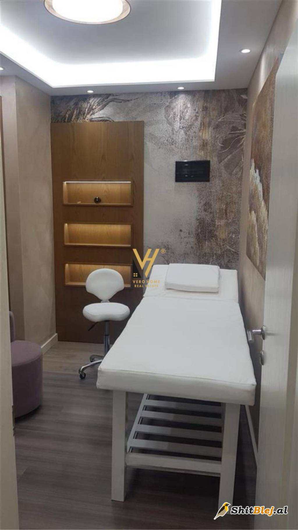 AMBIENT 50M2 ME QERA TE BRRYLI 600 EURO