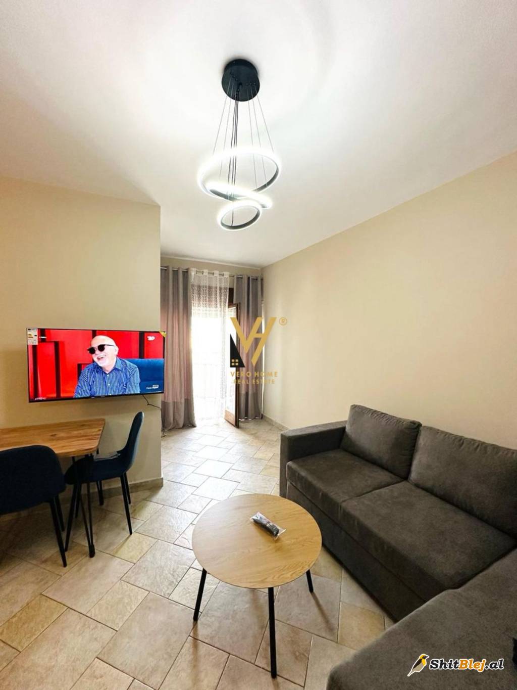 1+1 ME QIRA NE QENDER 600 EURO