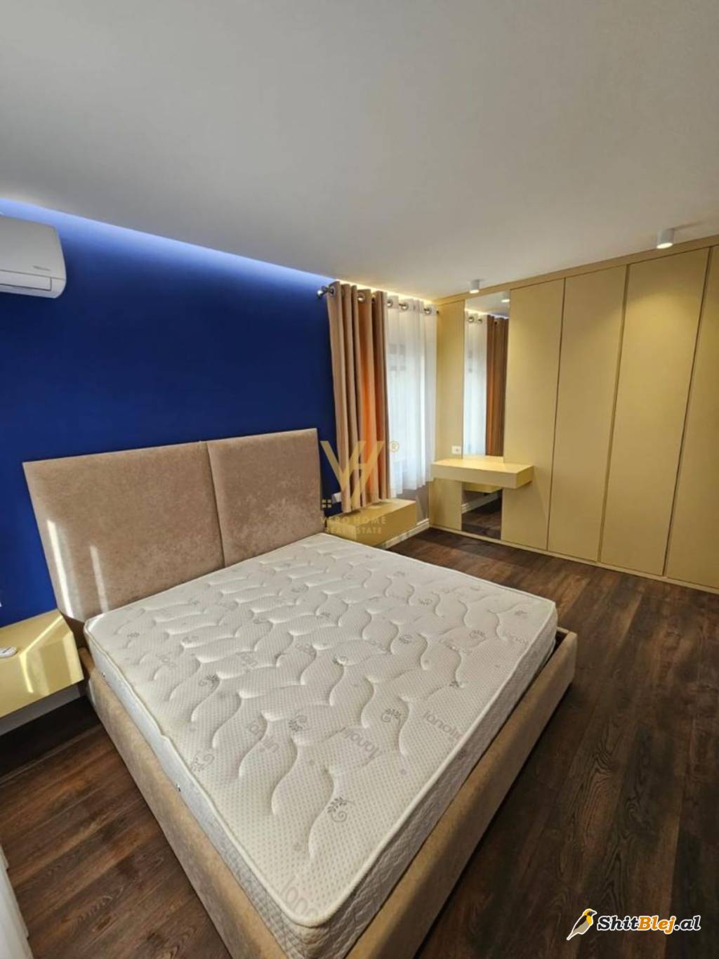 1+1 NE BLLOK 900 EURO
