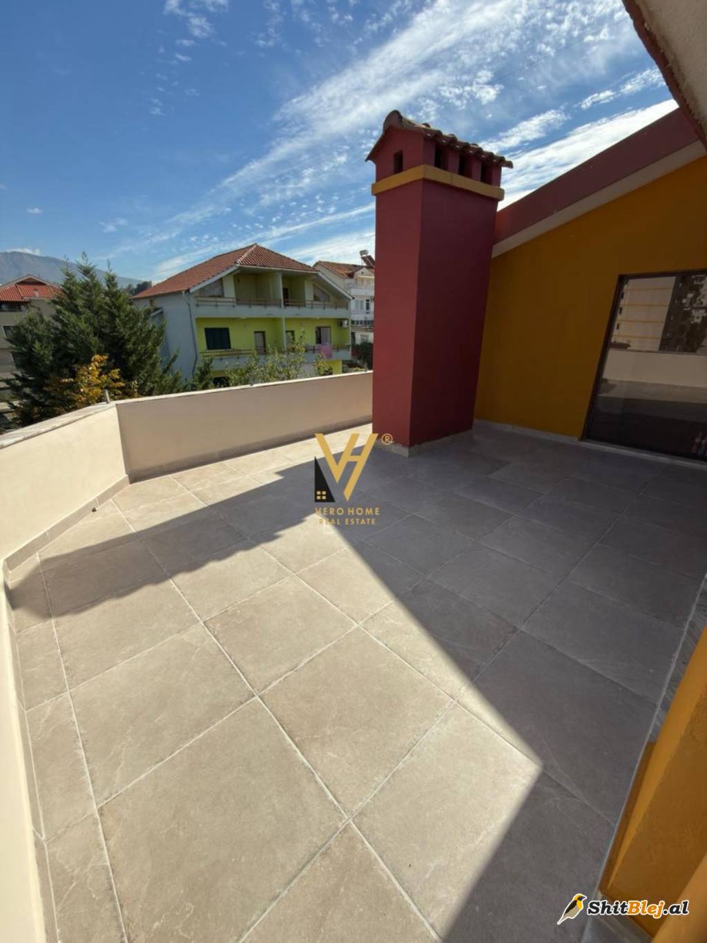  4+1+2 TE VILAT GJERMANE 1.900 EURO