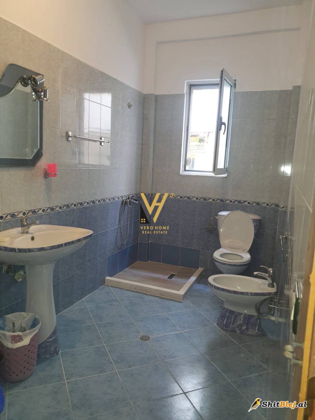  3+1 PRANE KRISTAL CENTER 670 EURO