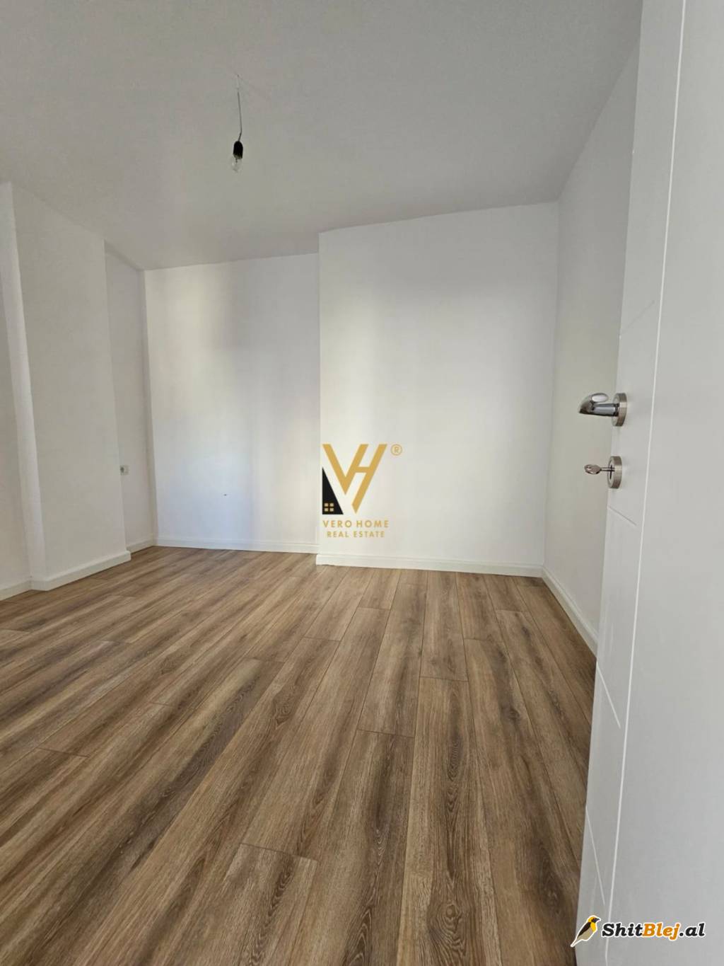  1+1 TE MOZAIKU I TIRANES 98.000 EURO