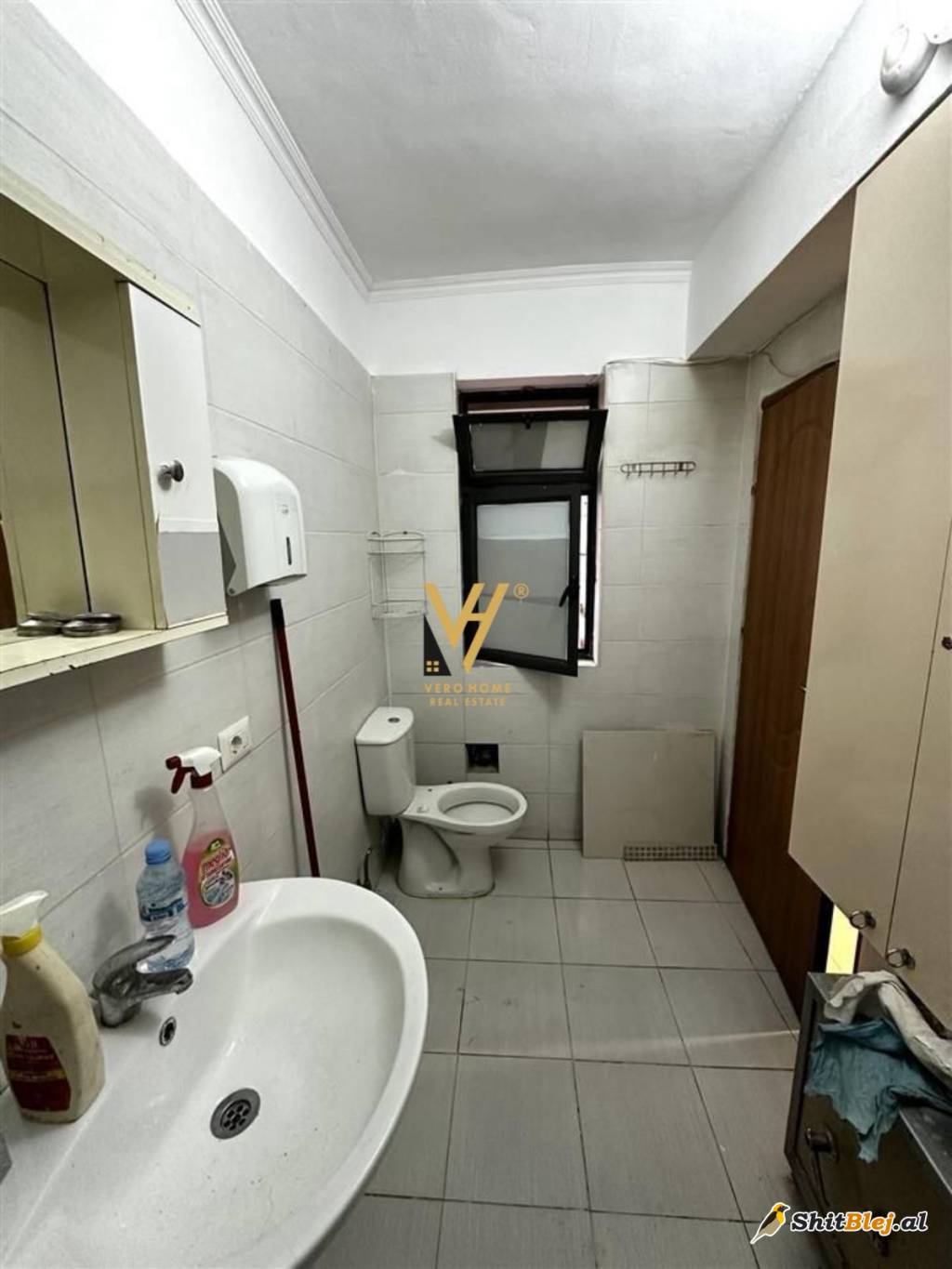 AMBIENT 40 M2 TE SHKOLLA BALETIT 500 EUR