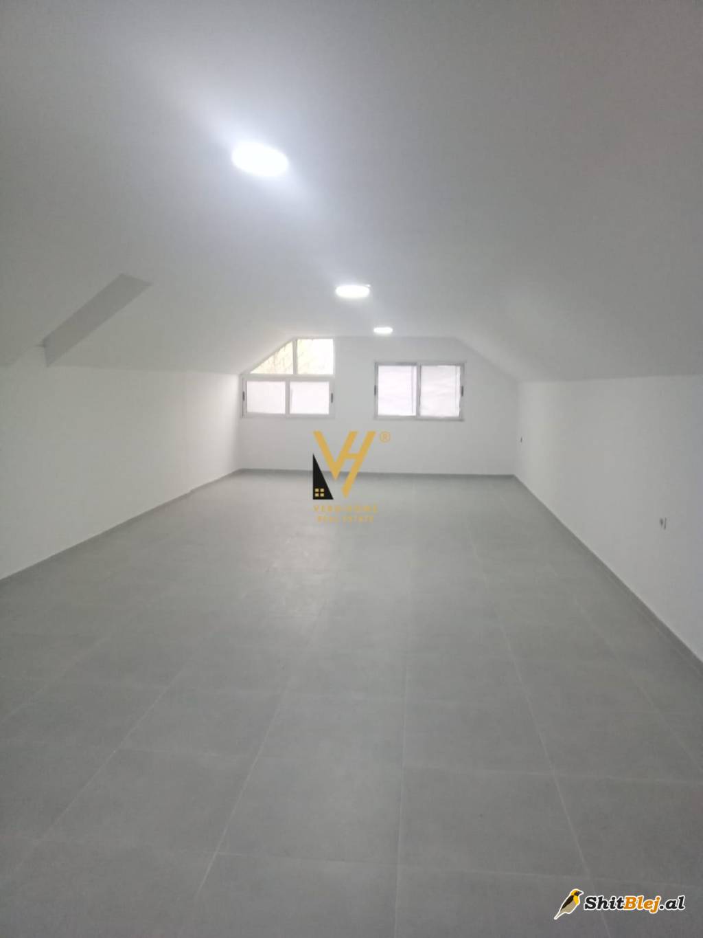 DYQAN TE SHKOLLA E BASHKUAR 156.000 EURO