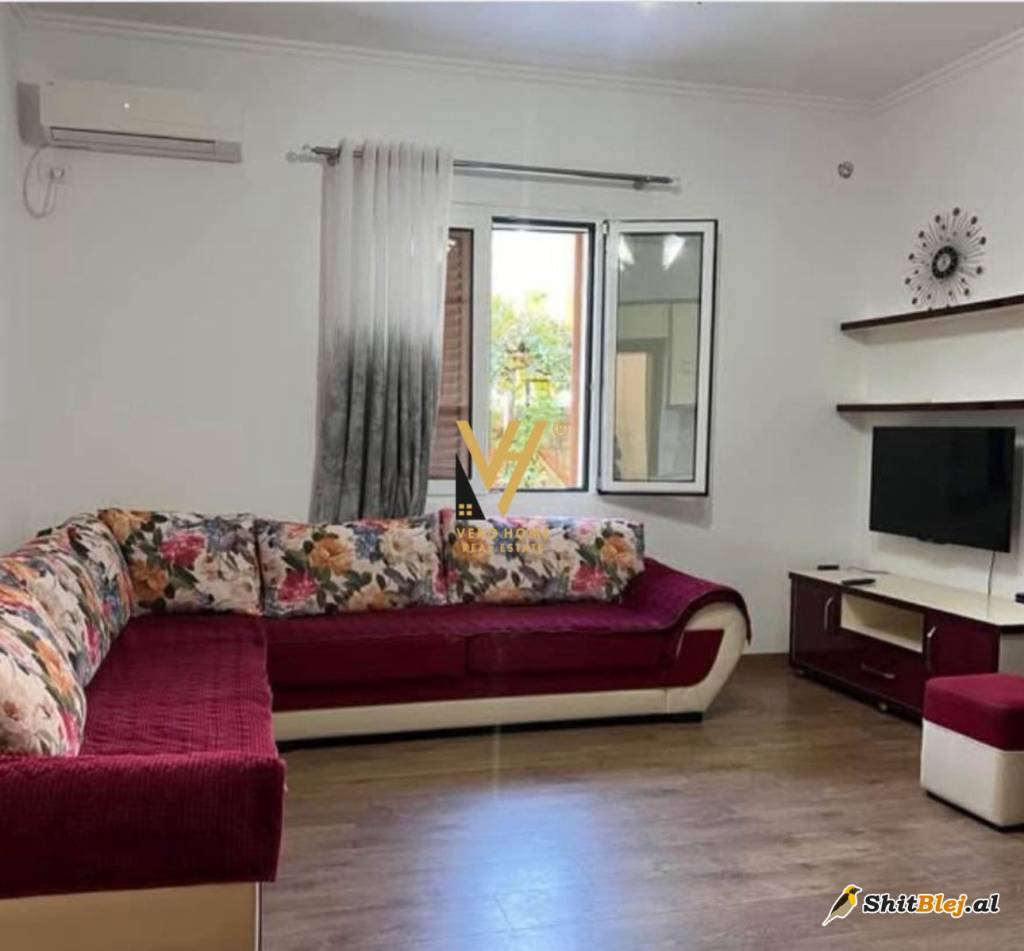 SHTEPI ME QERA NE SELITE 550 EURO