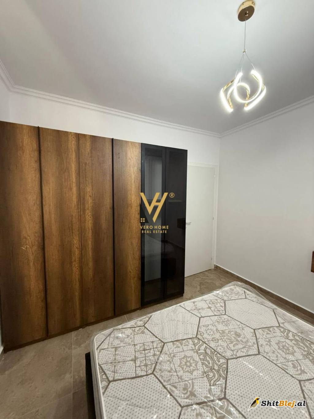 1+1+DEPO TE SHKEMBI I KAVAJES 72.000 EUR