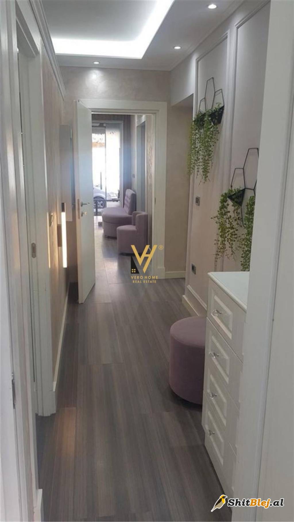 AMBIENT 50M2 ME QERA TE BRRYLI 600 EURO