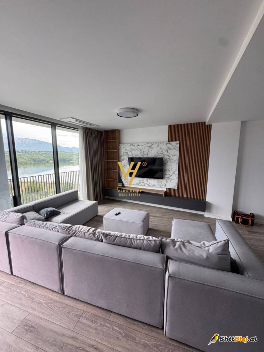 2+1+2 ME QERA TE LAKE VIEW 160.000 LEKE