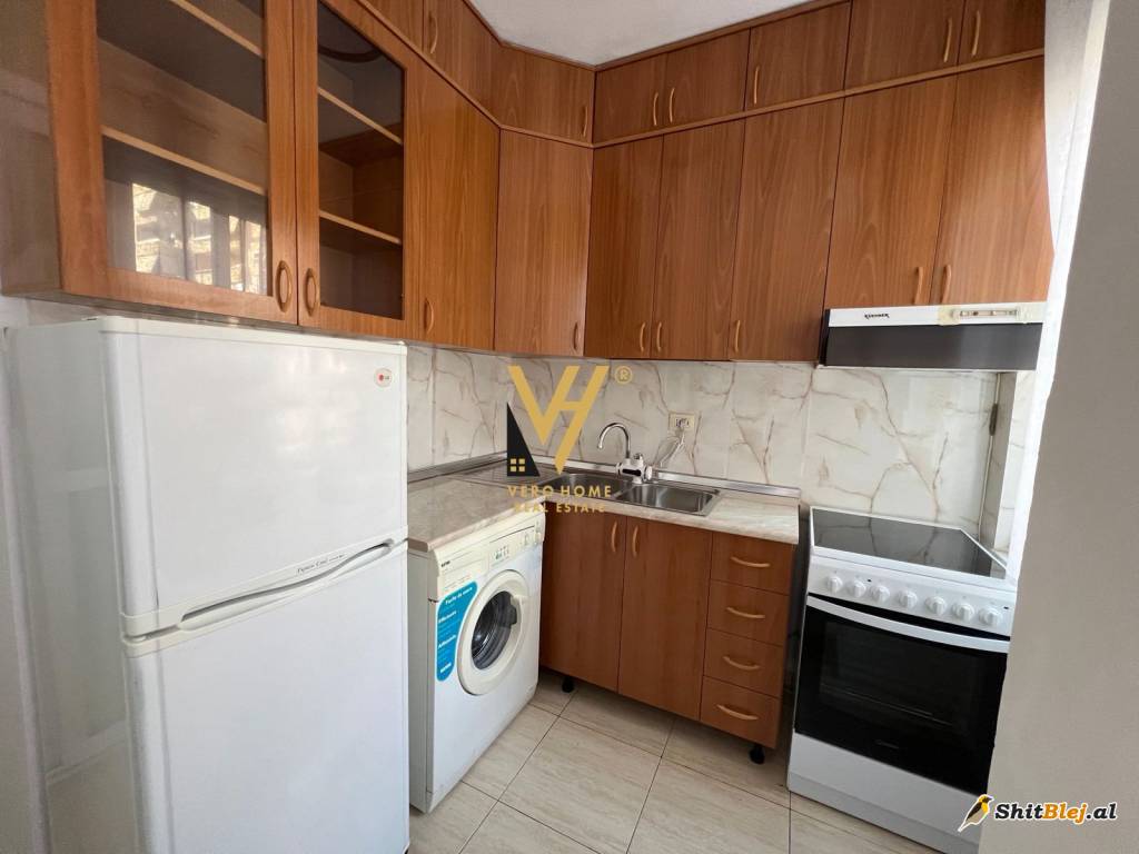 1+1+BLK ME QIRA TE KOMUNA PARISIT 650 EU