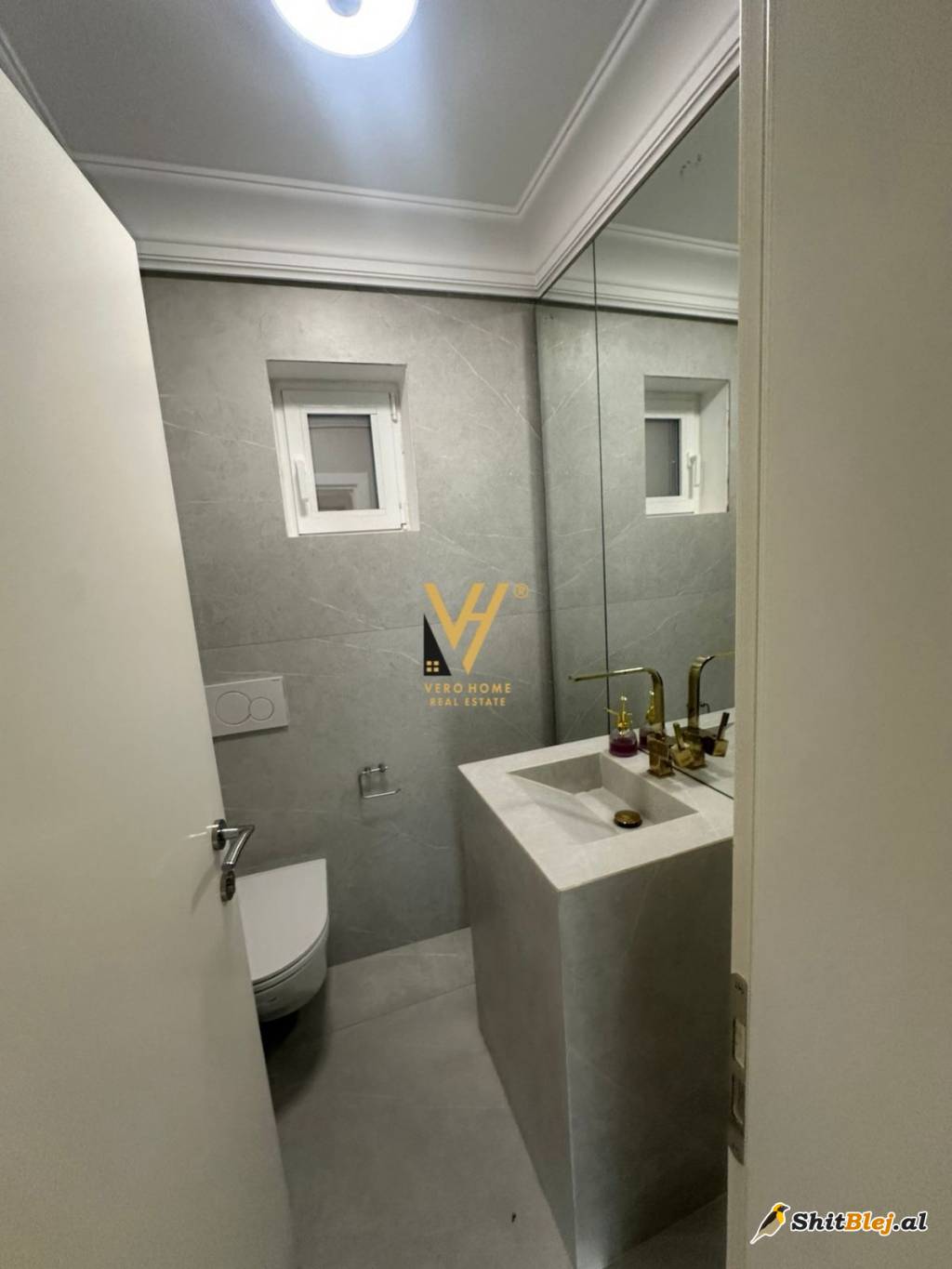 ZYRE 130 M2 TE RR.DURRESIT 150.000 LEKE