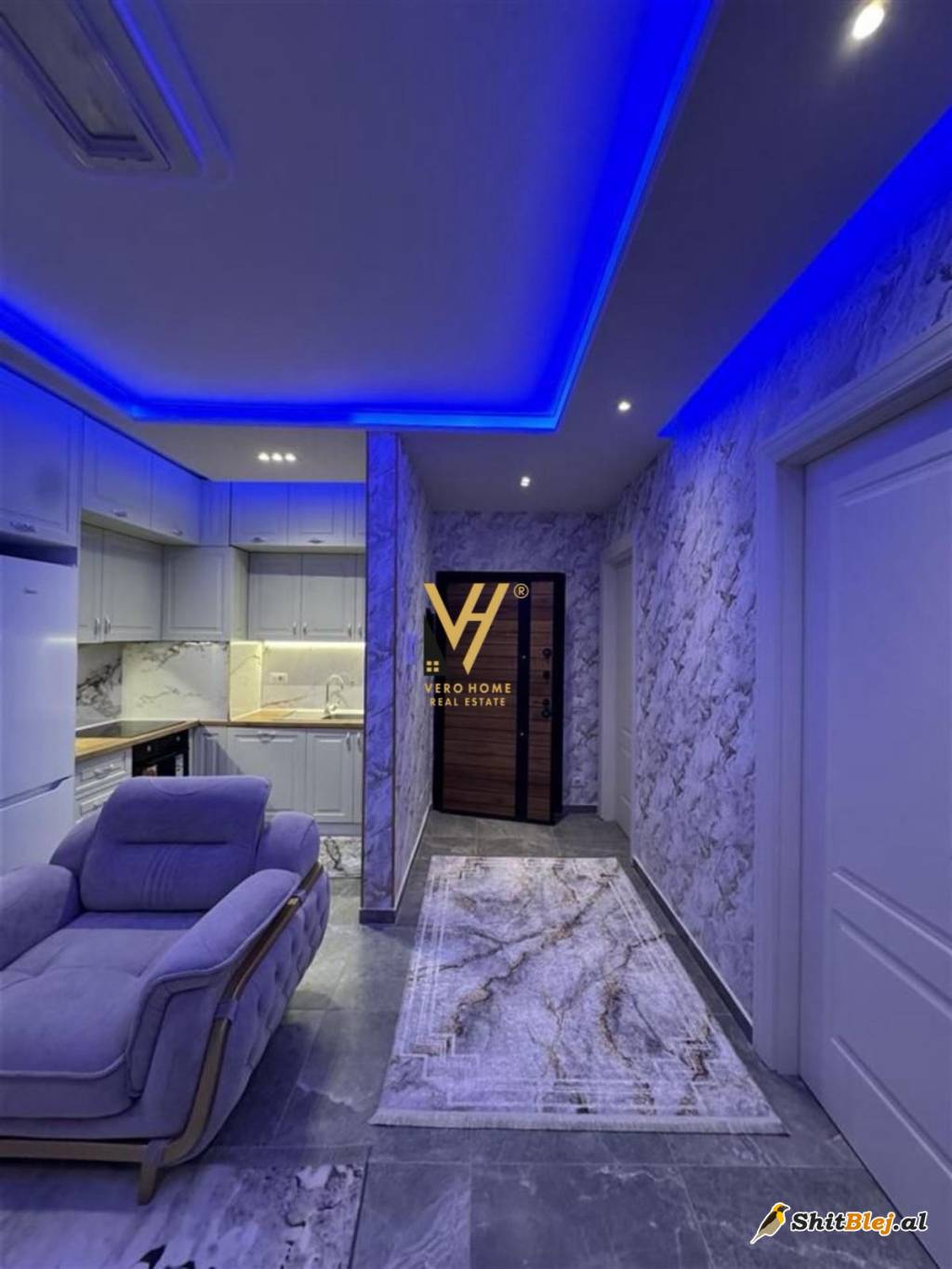  1+1+BLK ME QERA TE UNIVERS CITY 500 EUR
