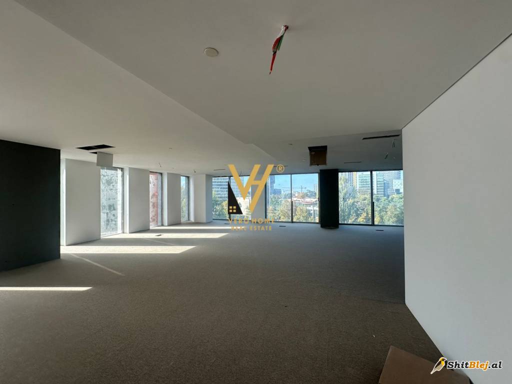 ZYRE 1.540M2 TE RR. ELBASANIT 46.200 EUR