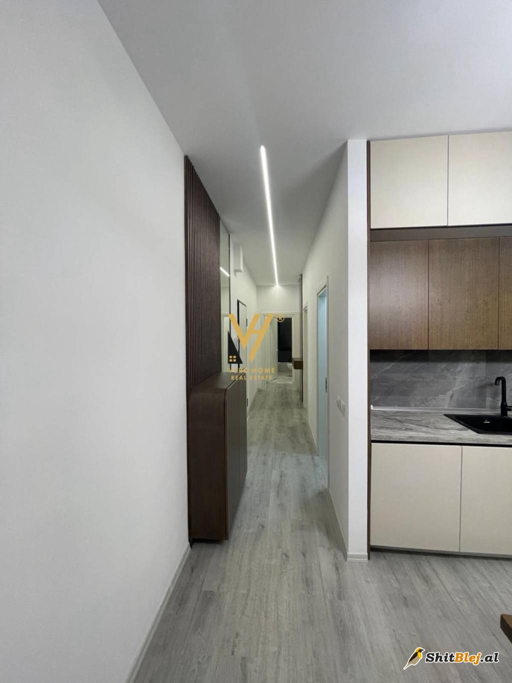 2+1+BLK TEK ISH HESHI SHQIPONJA 850 EUR