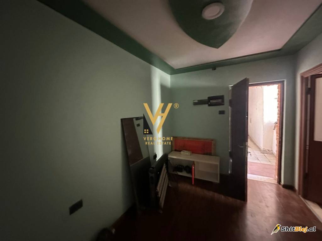1+1+BLK TE KOMUNA E PARISIT 400 EURO