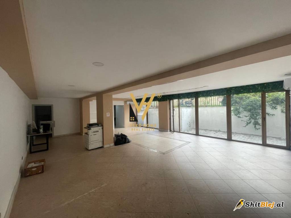 AMBIENT 160 M2 TE PAZARI I RI 1.850 EURO