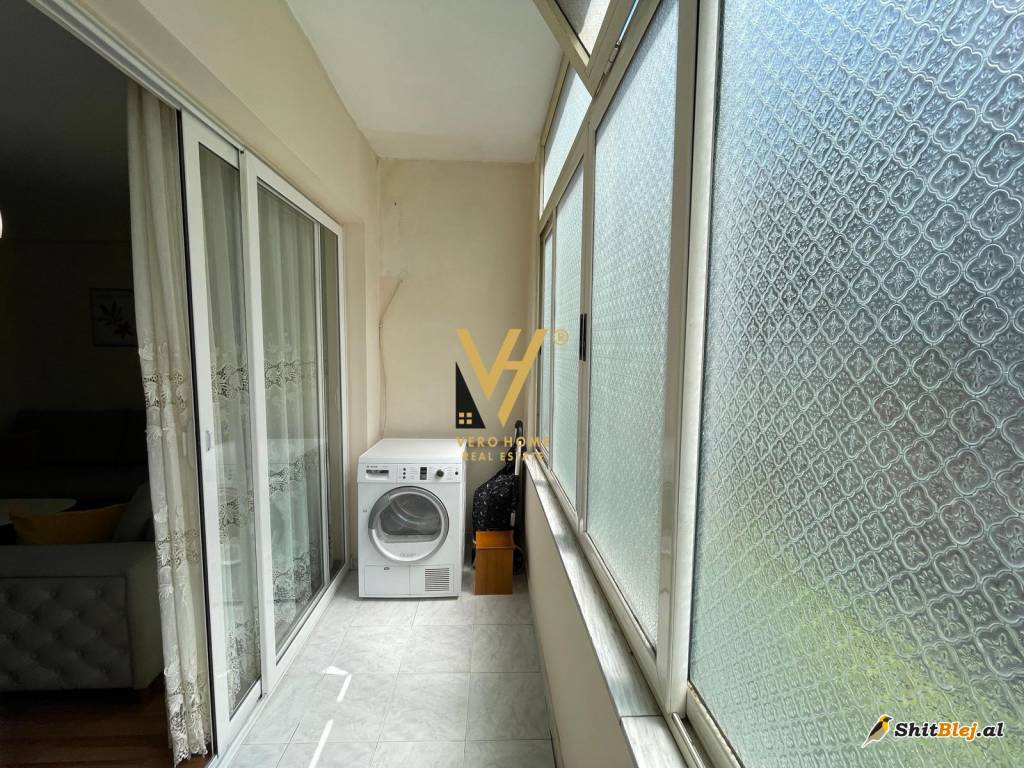 3+1+2 TE GARDA, BLLOKU 1.000 EURO