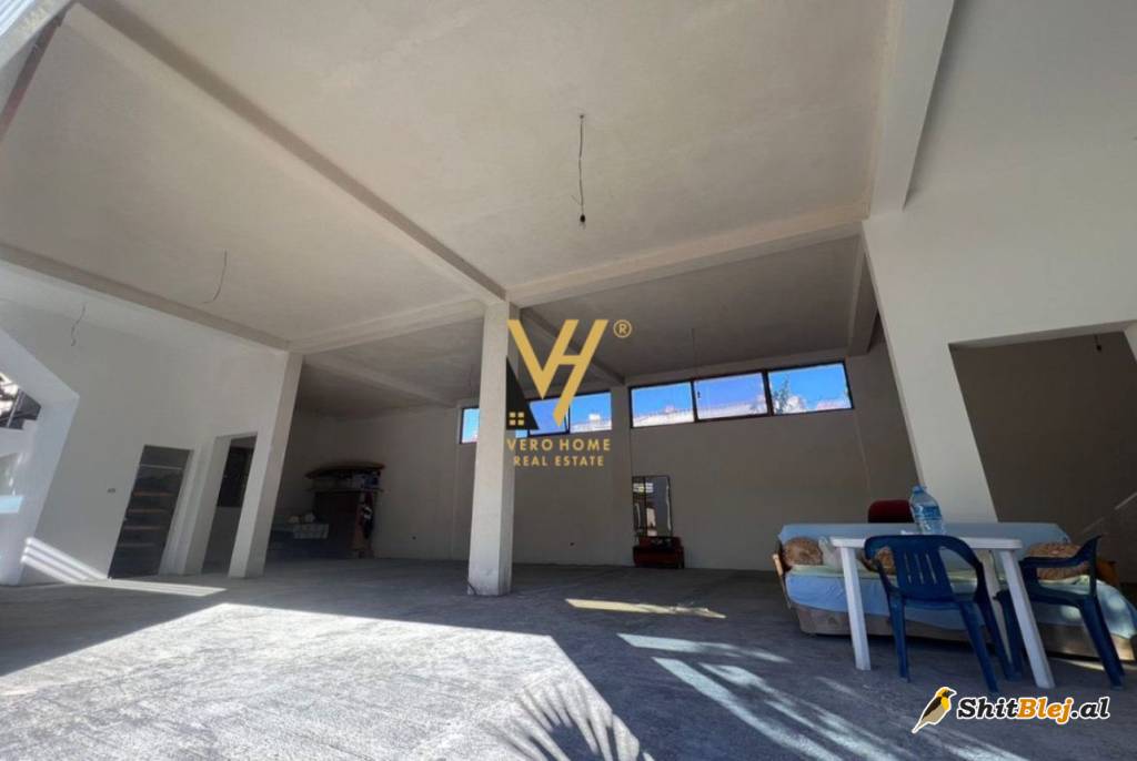 140M2 ME QERA TREGU ELEKTRIK 1.000 EURO
