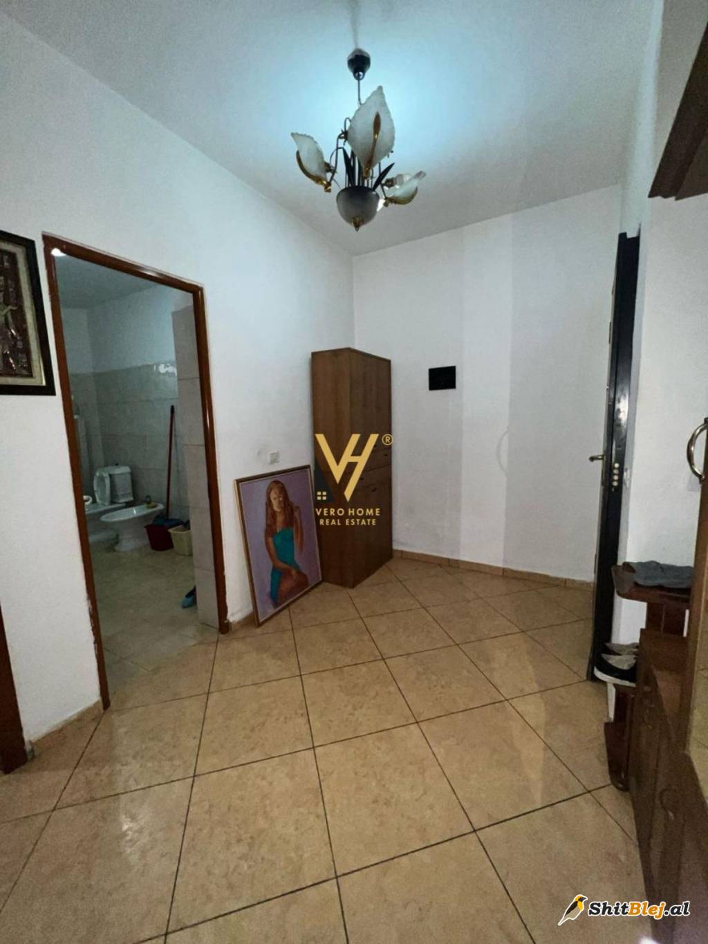 2+1+2 ME QERA TE KODRA E DIELLIT 550 EUR