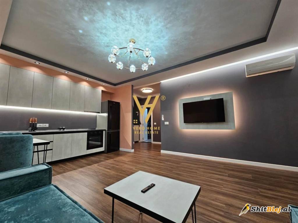 2+1+2 TE KOMUNA E PARISIT 275.000 EURO