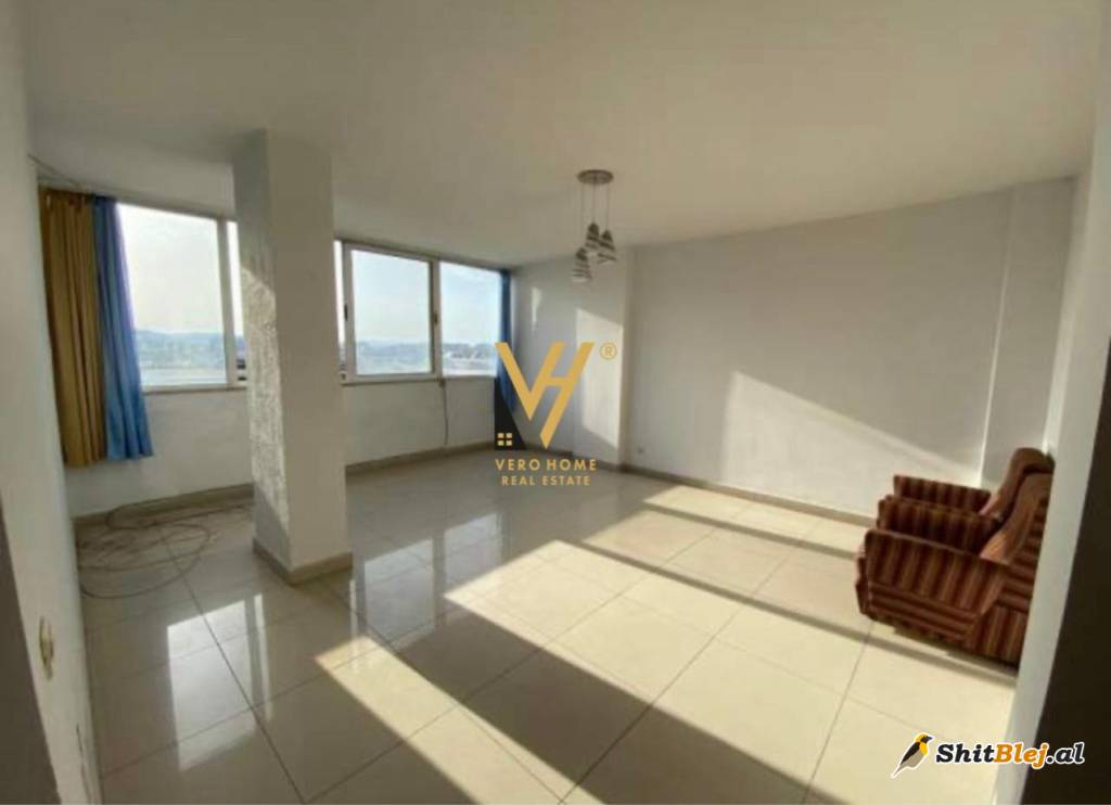 2+1+BLK TE KOMUNA E PARISIT 450 EURO