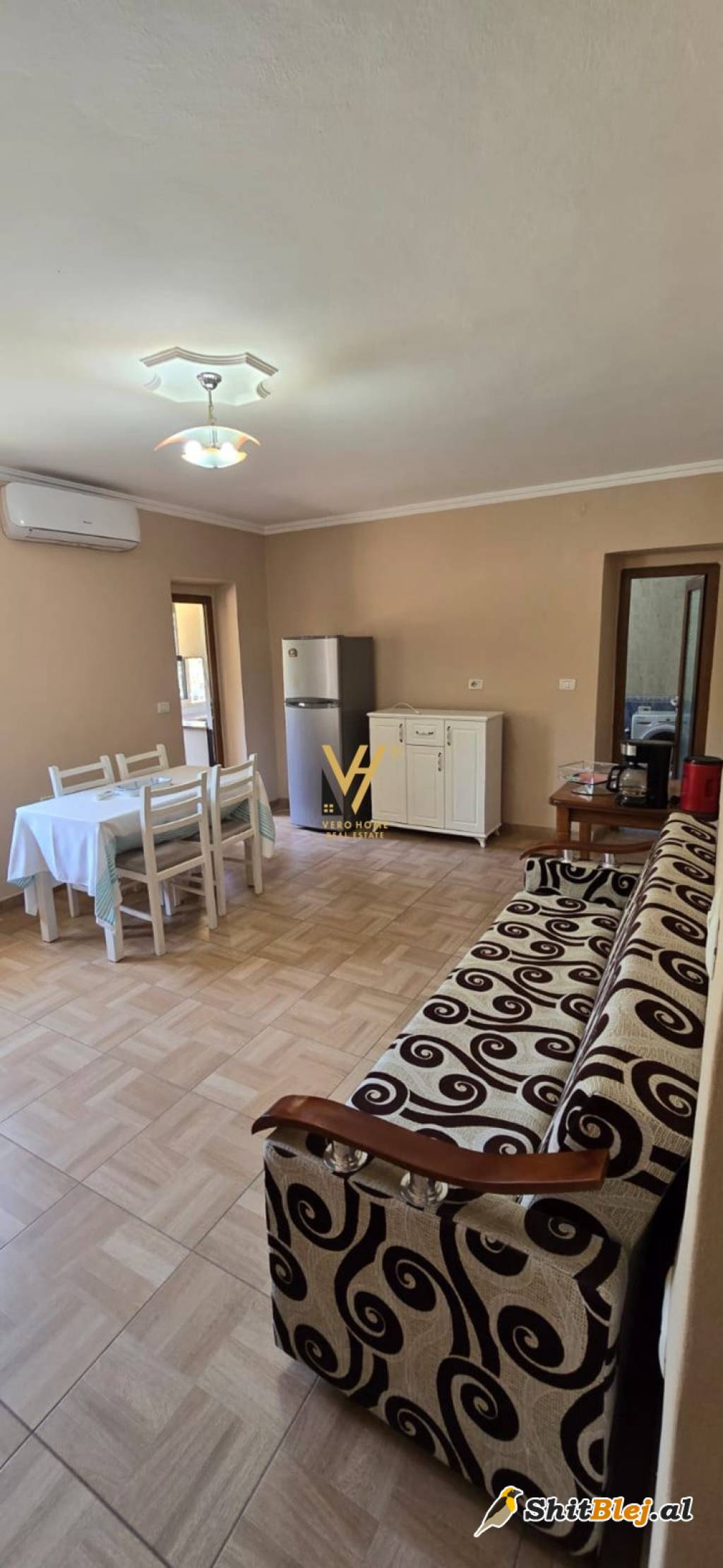  2+1+2 TE RRUGA FORTUZI 195.000 EURO