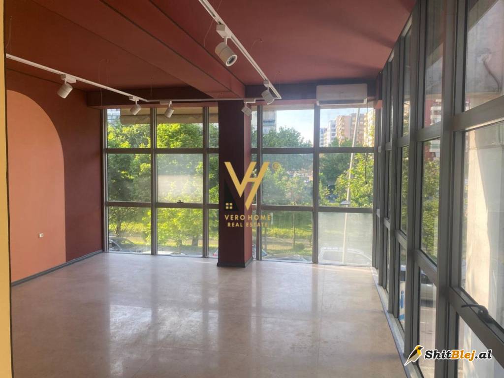 ZYRE 80 M2 TE IRFAN TOMINI 1.050 EURO