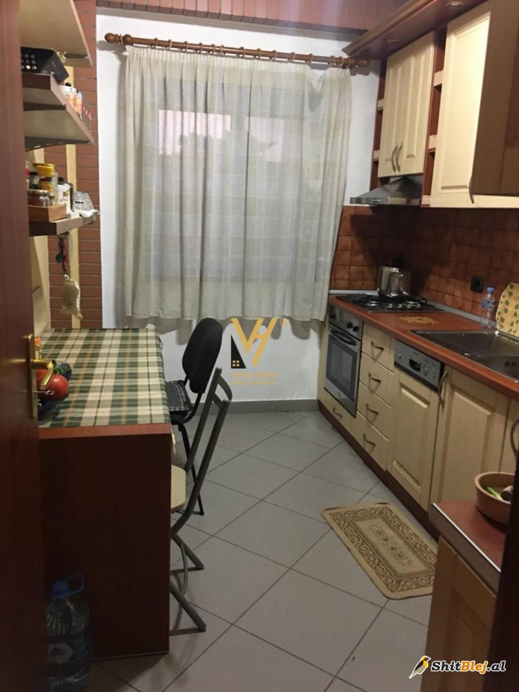 1+1+BLK  TE RRUGA MINE PEZA 530 EURO