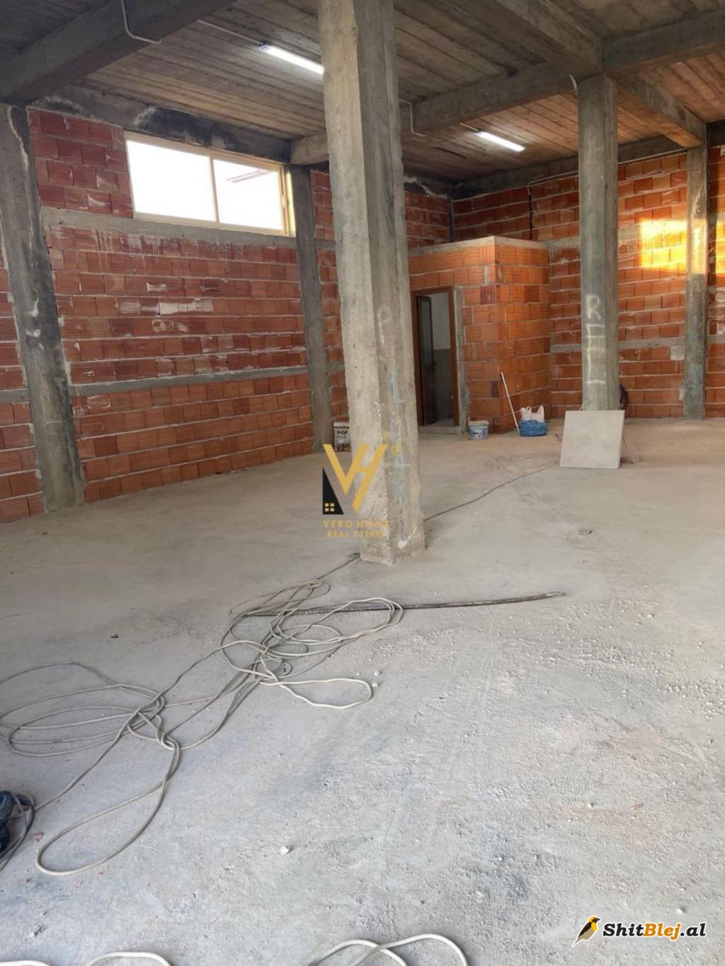 MAGAZINE 200 M2 TE SANATORIUMI 1.500 EUR