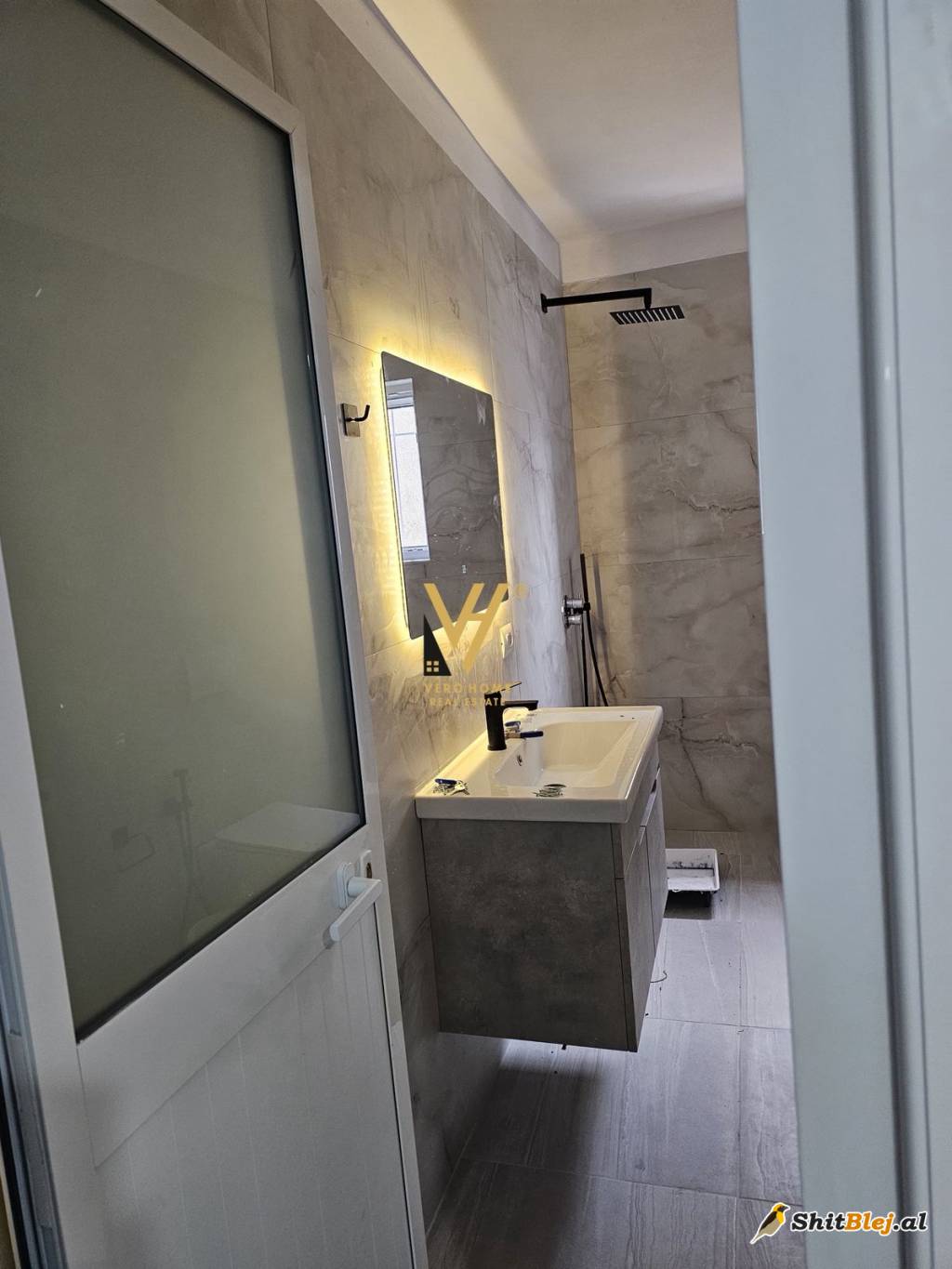 ZYRE 74 M2 TE TREGU ÇAM 68.000 LEKE