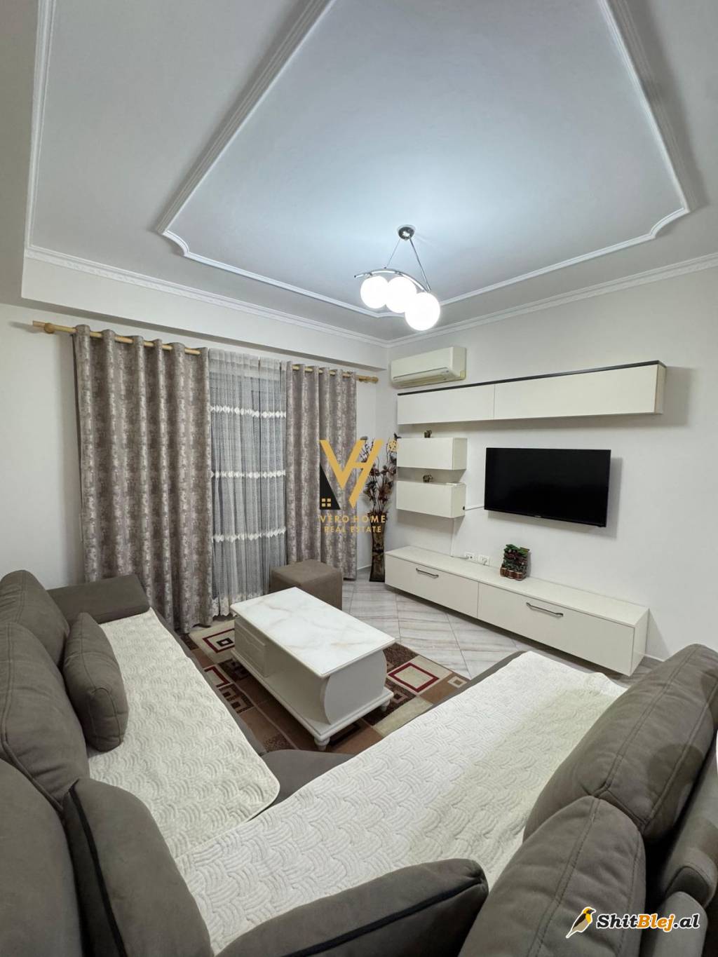 1+1+BLK TE KOMUNA E PARISIT 600 EURO