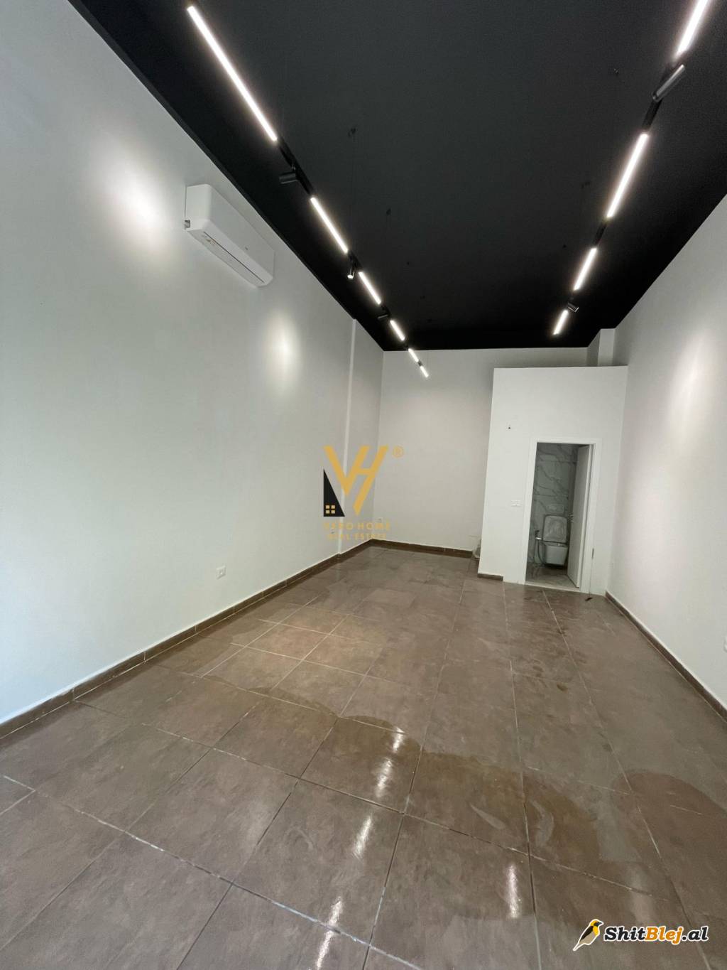 AMBIENT 35 M2 TE KOMUNA PARISIT 500 EURO