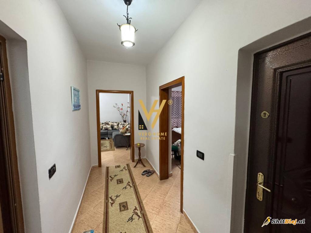 2+1 ME QERA NE LAPRAKE 52.000 LEKE