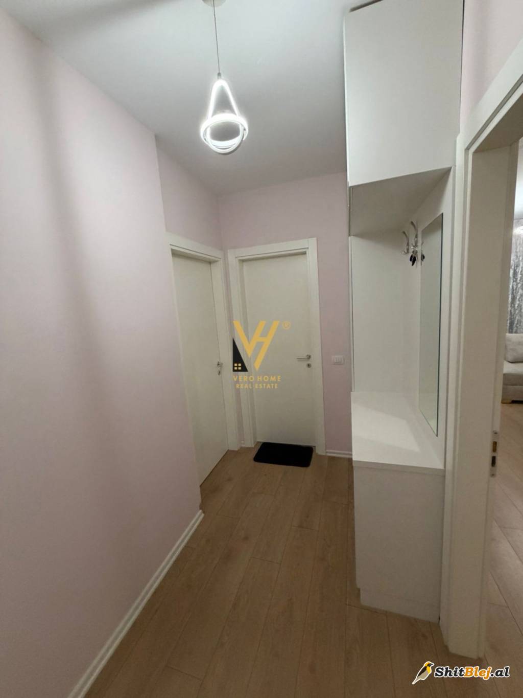 1+1 ME QIRA TE 5 MAJI 550 EURO