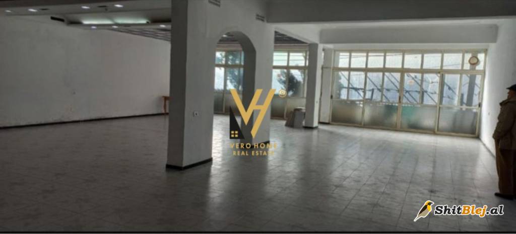 AMBIENT 220 M2 TE BULEVARDI I RI 900 EUR