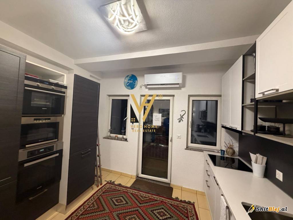 2+1+3BLK ME QIRA NE QENDER 150.000 LEKE