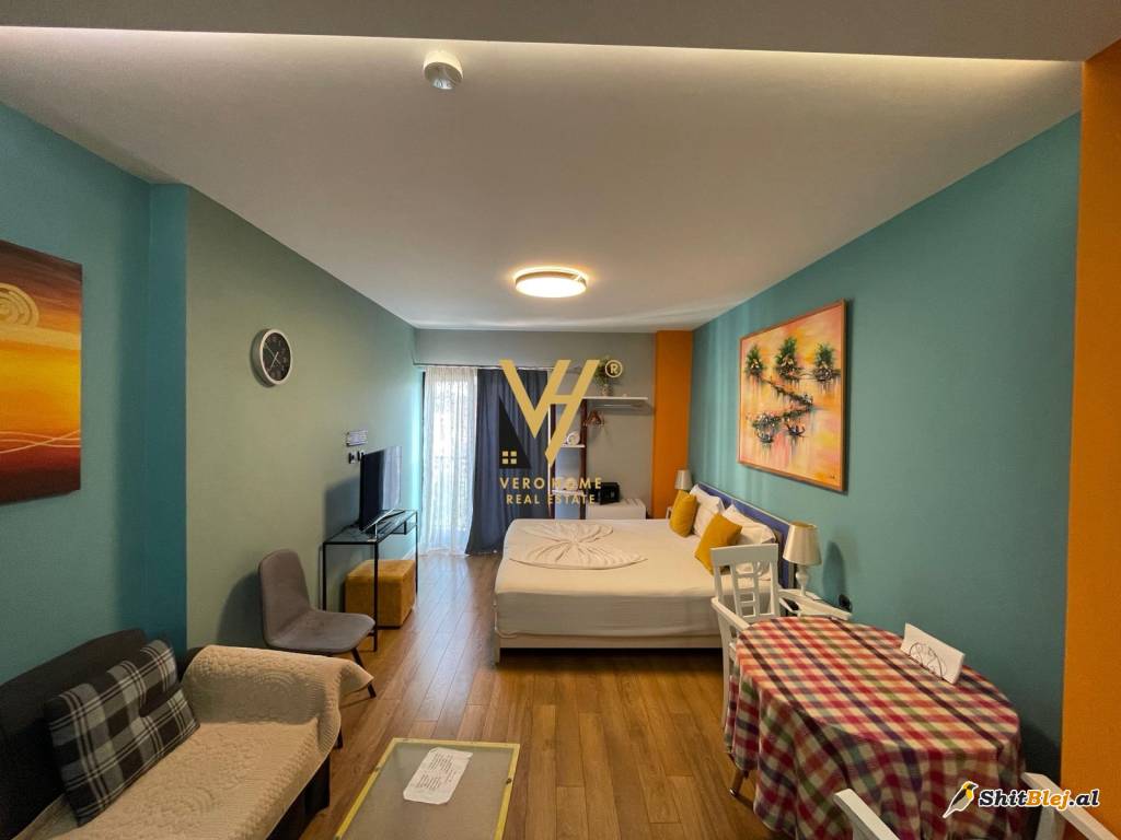 HOTEL ME QERA TE RR. KAVAJES 3.500 EURO