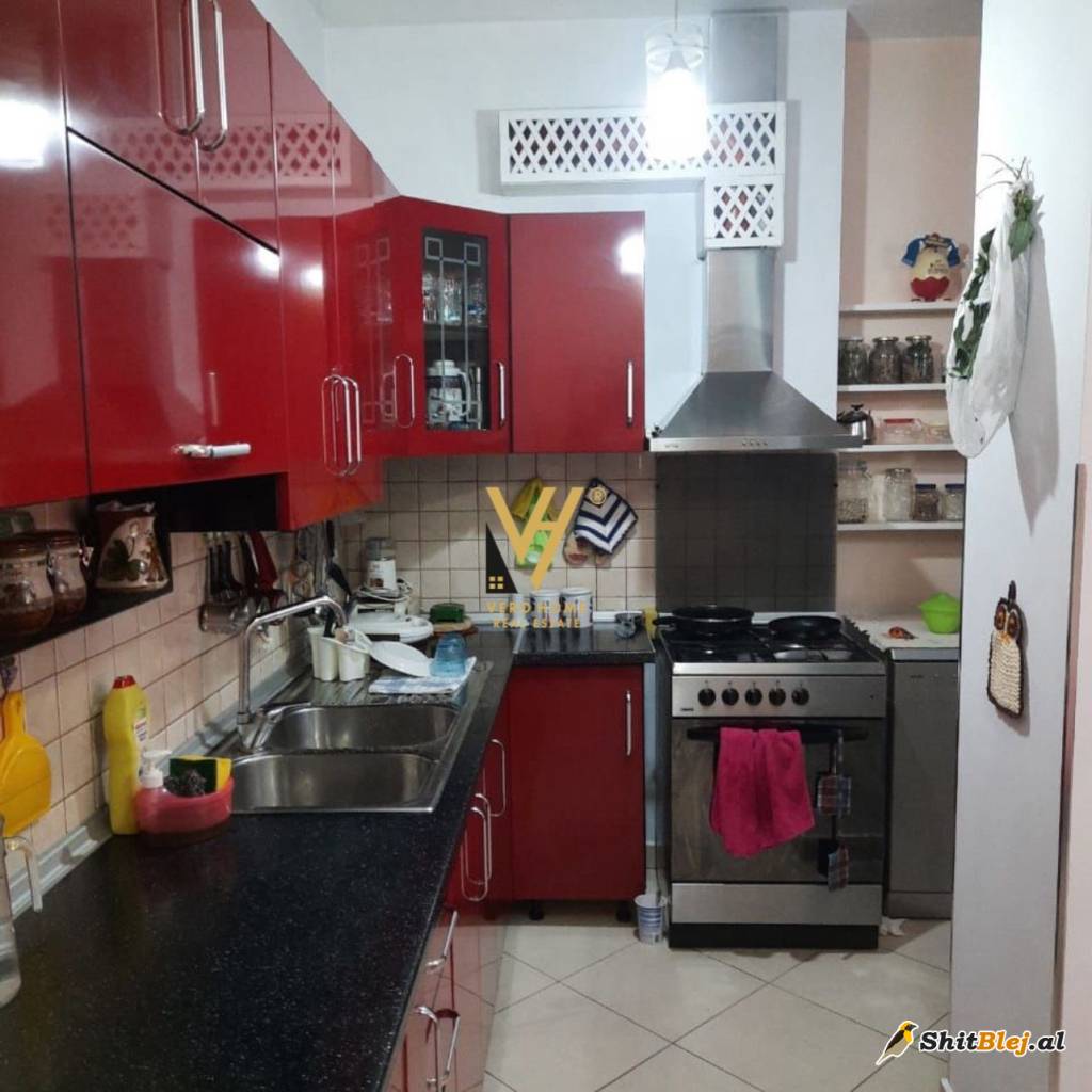  2+1+BLK TE ZOGU I ZI 195.000 EURO