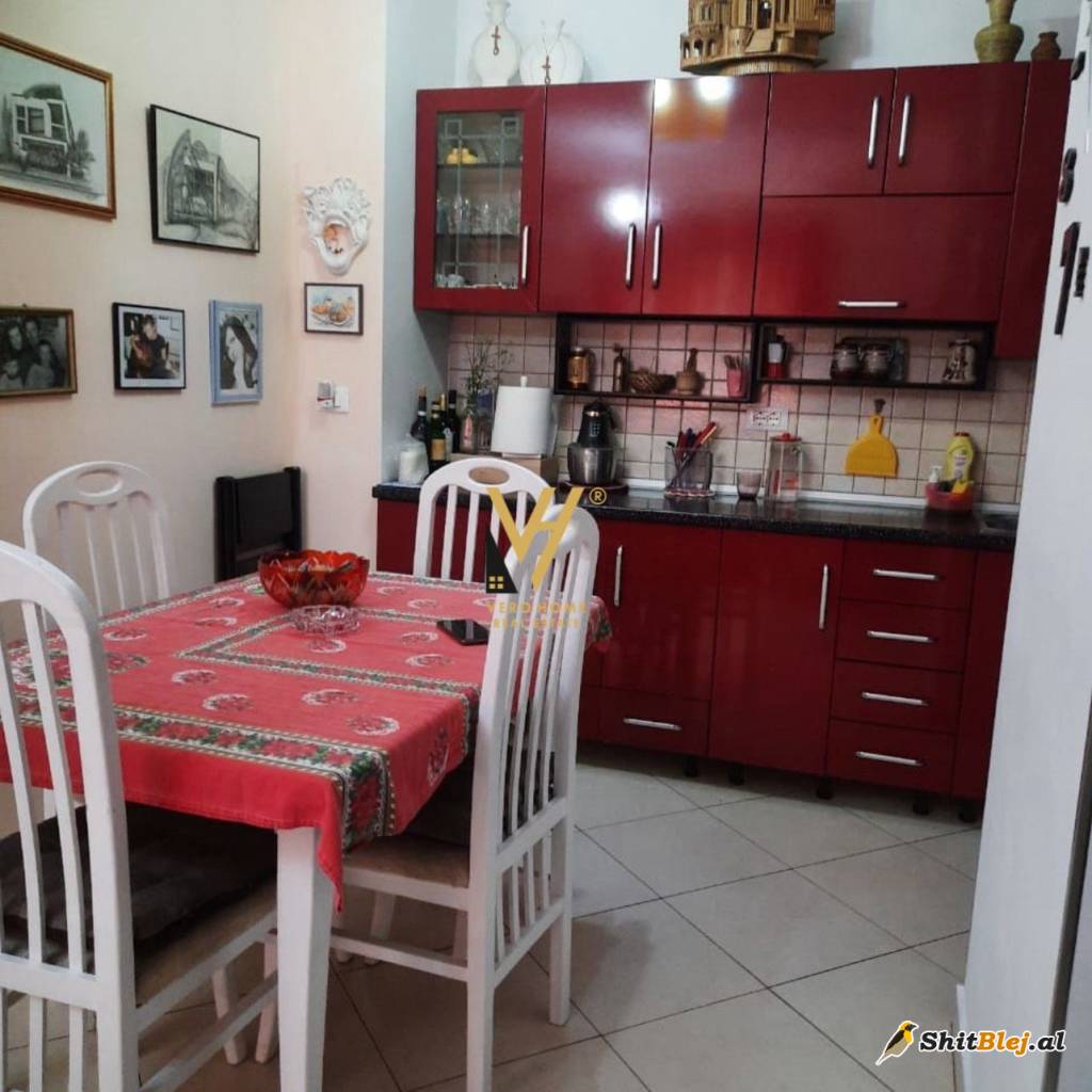  2+1+BLK TE ZOGU I ZI 195.000 EURO