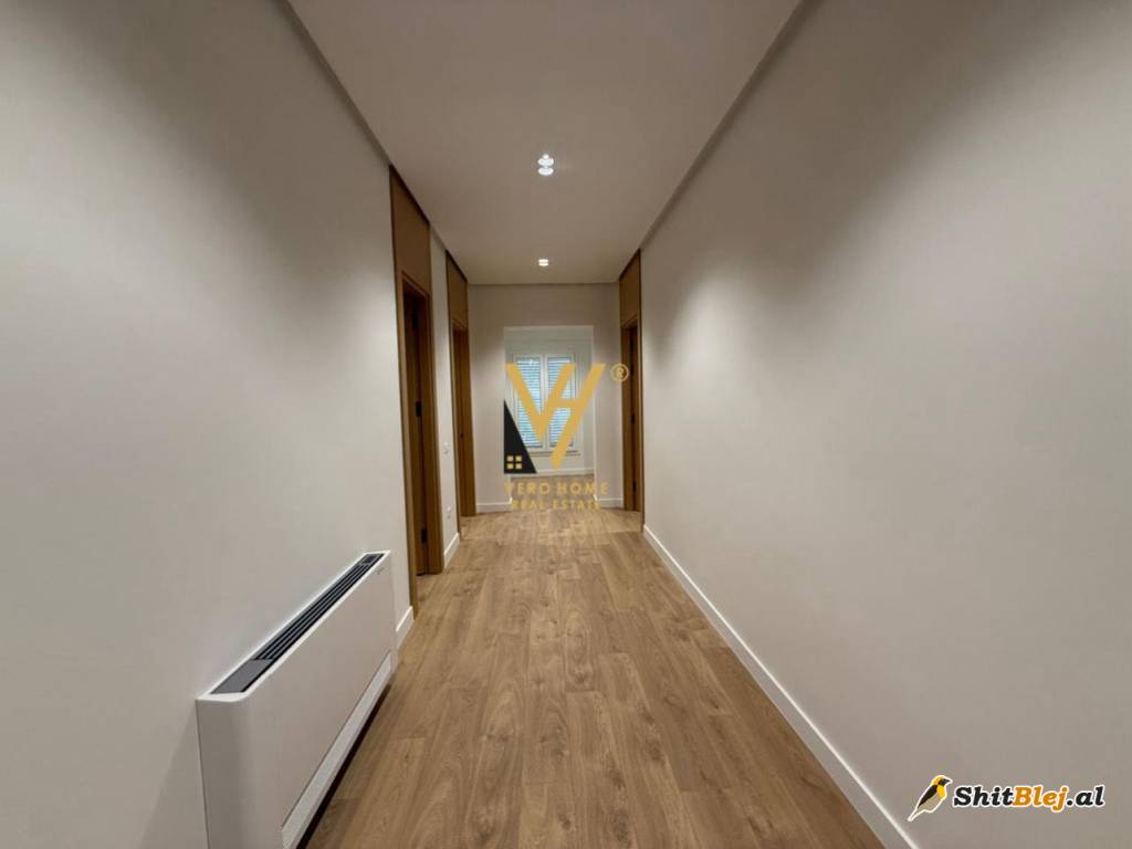 GODINE ME QIRA TE RR.ELBASANIT 9.000 EUR