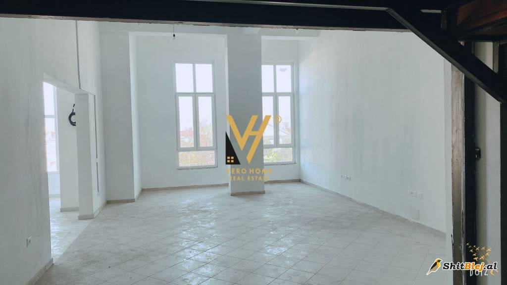  AMBIENT 160 M2 KTHESA E KAMZES 800 EURO